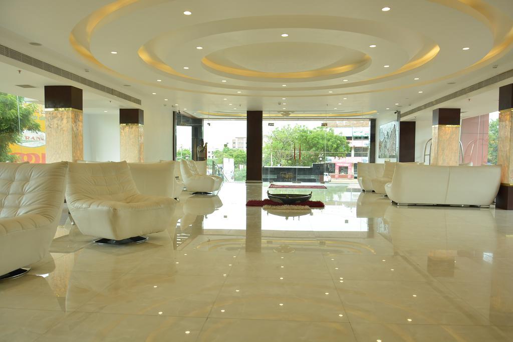 Hotel Palmyra Grand Suite - Tirunelveli Exterior foto